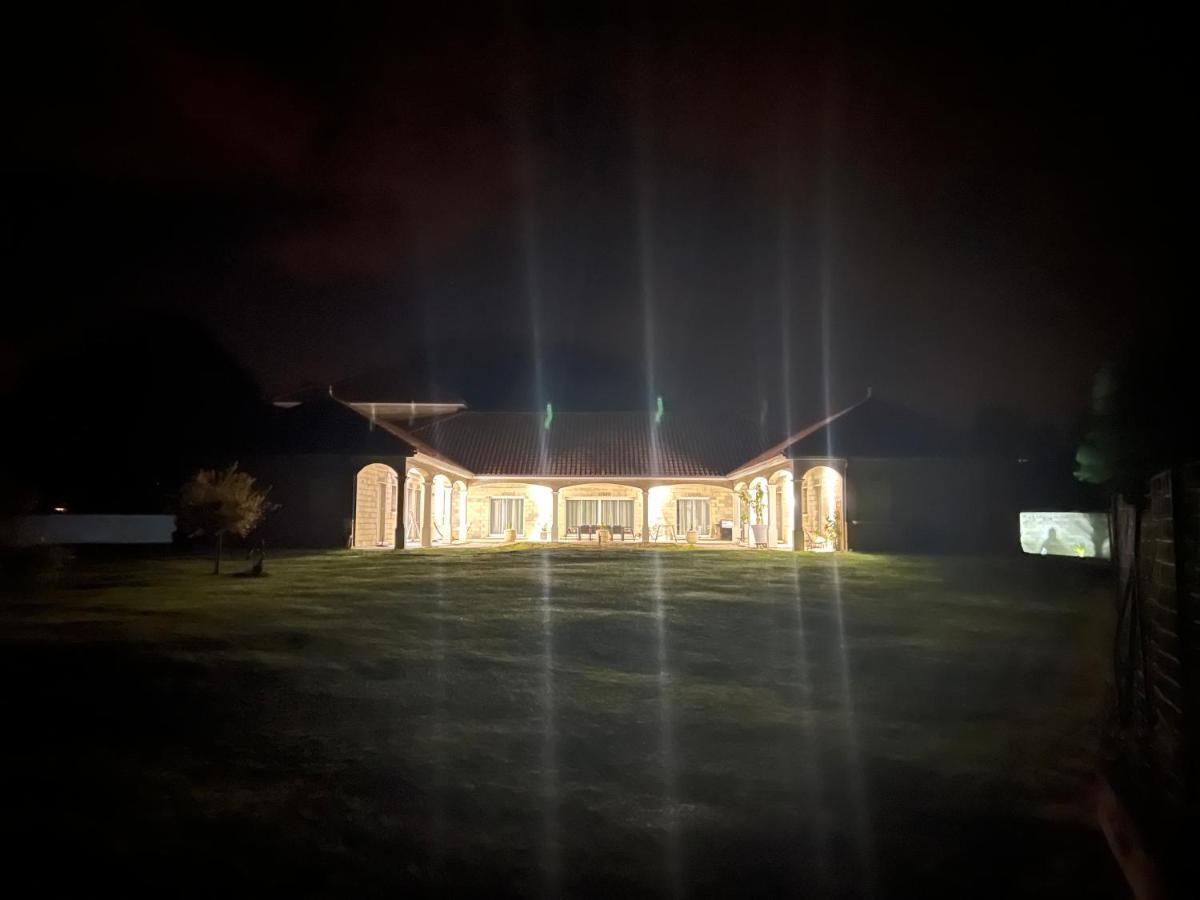 Chez Saliha Et Serge Lamarche-Sur-Saone Exteriér fotografie